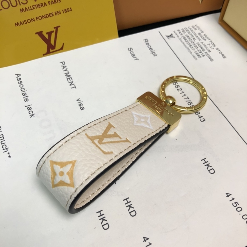 LV keychain with box