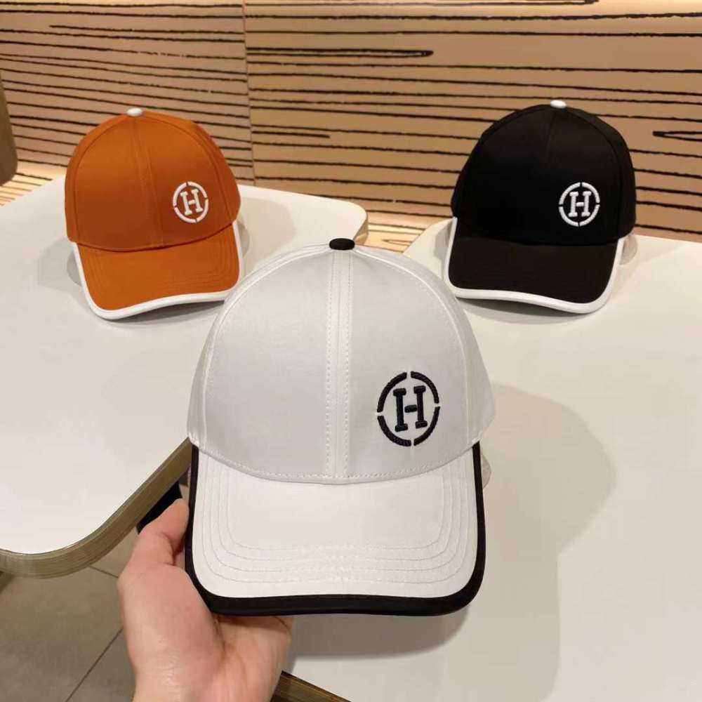 Hermès men's and women's baseball caps