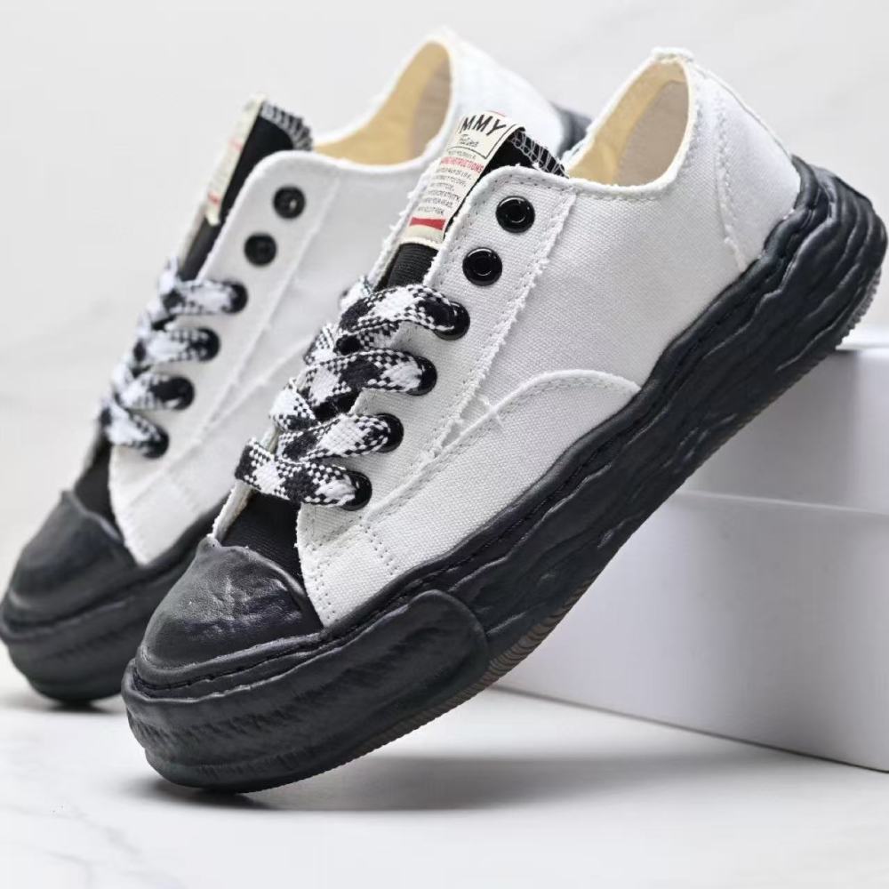 Maison MIHARA YASUHIRO Peterson OG Sole Canvas Low-Top Sneakers