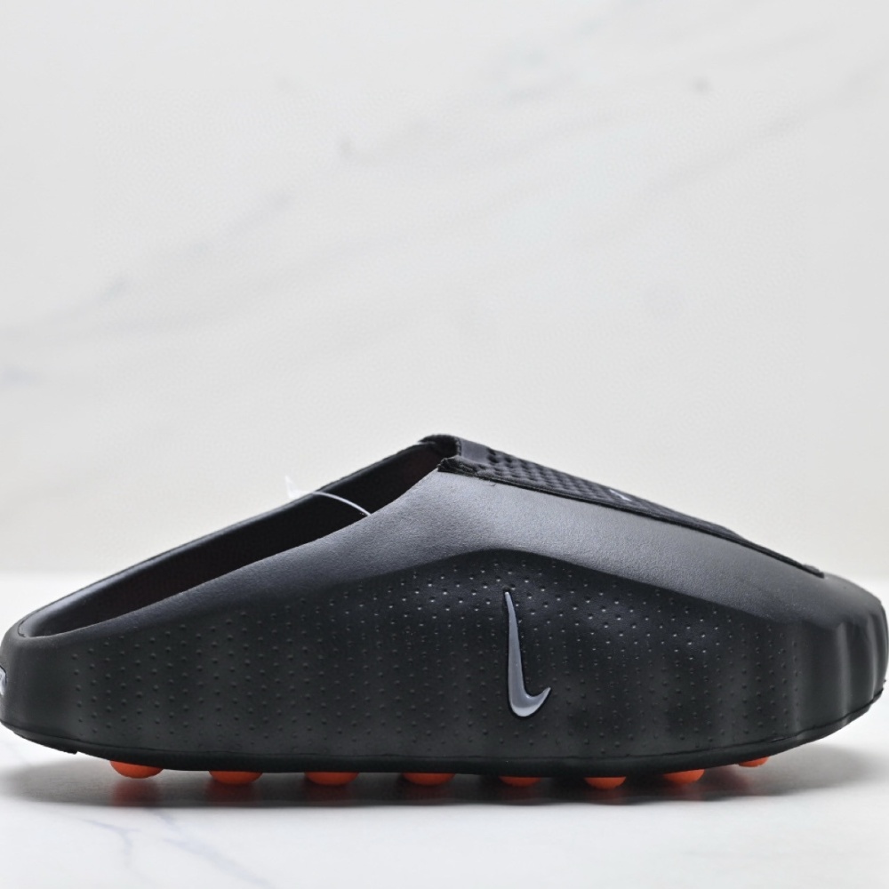 NIKE Mind 001