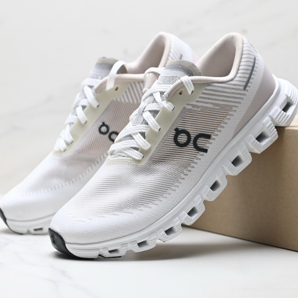 On Cloudflow 4 Breathable Mesh Running Sneakers