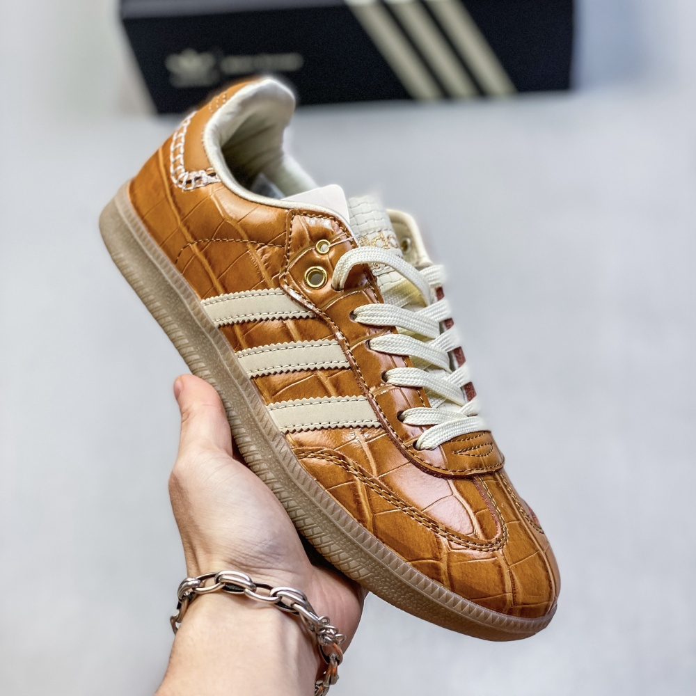 adidas Samba OG Retro Suede & Leather Low-Top Sneakers 27