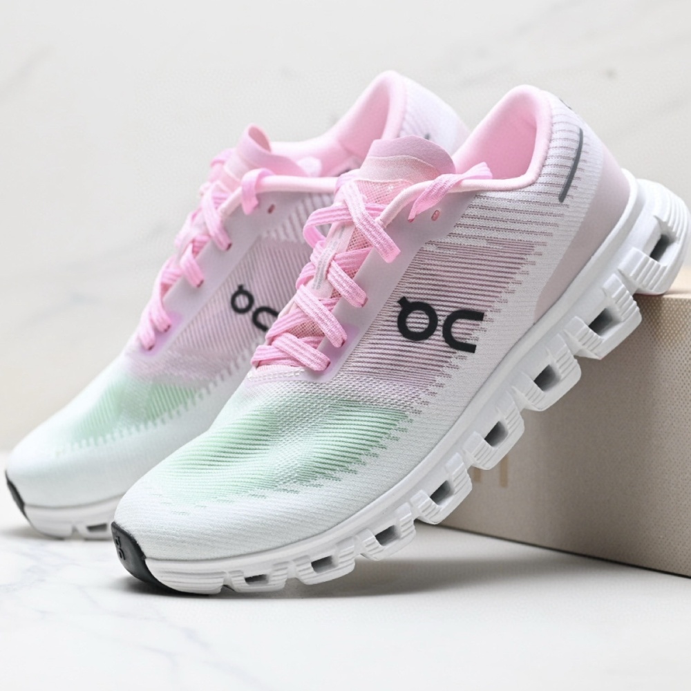 On Cloudflow 4 Breathable Mesh Running Sneakers