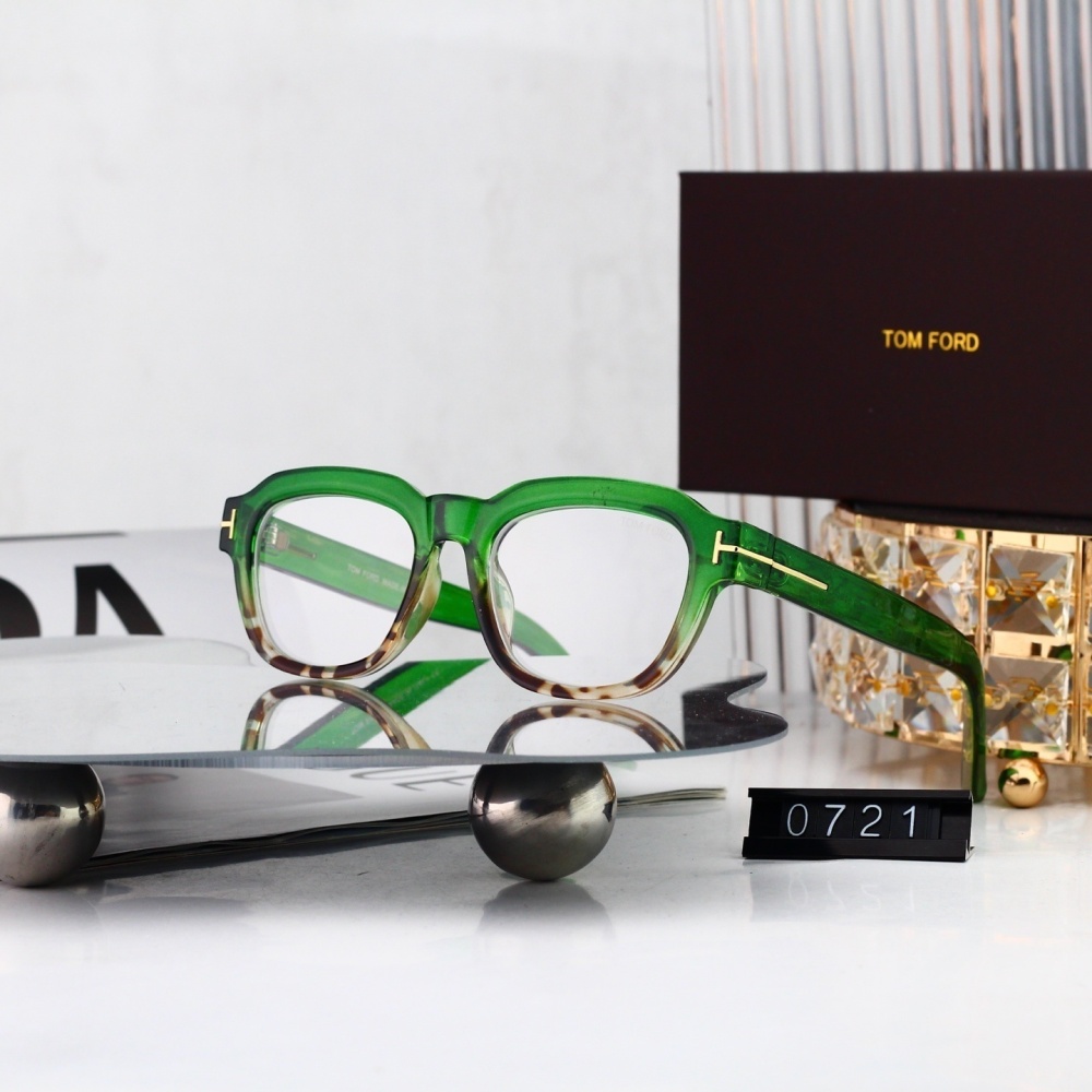 Tom Ford Signature T Accent Retro Square Eyeglasses 0721