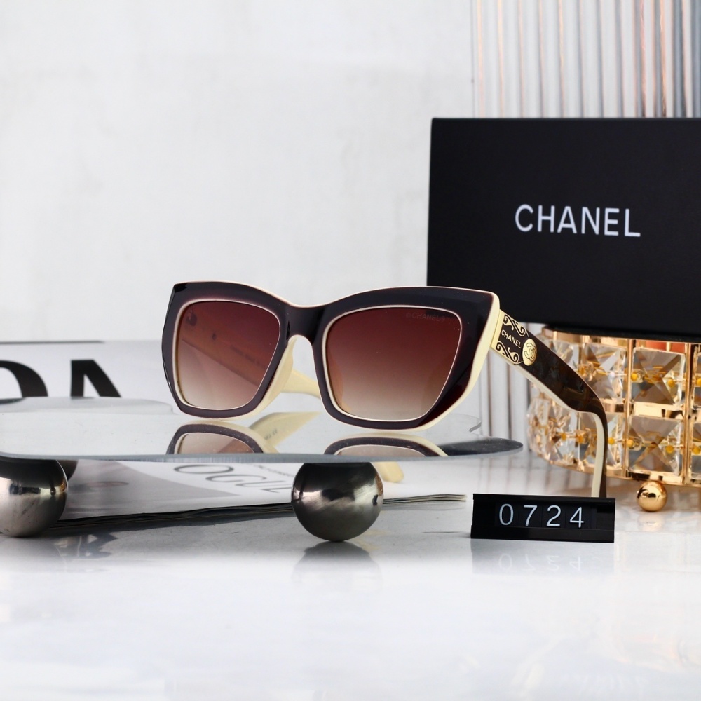 Chanel Signature CC Logo Retro Cat-Eye Sunglasses for Women 0724