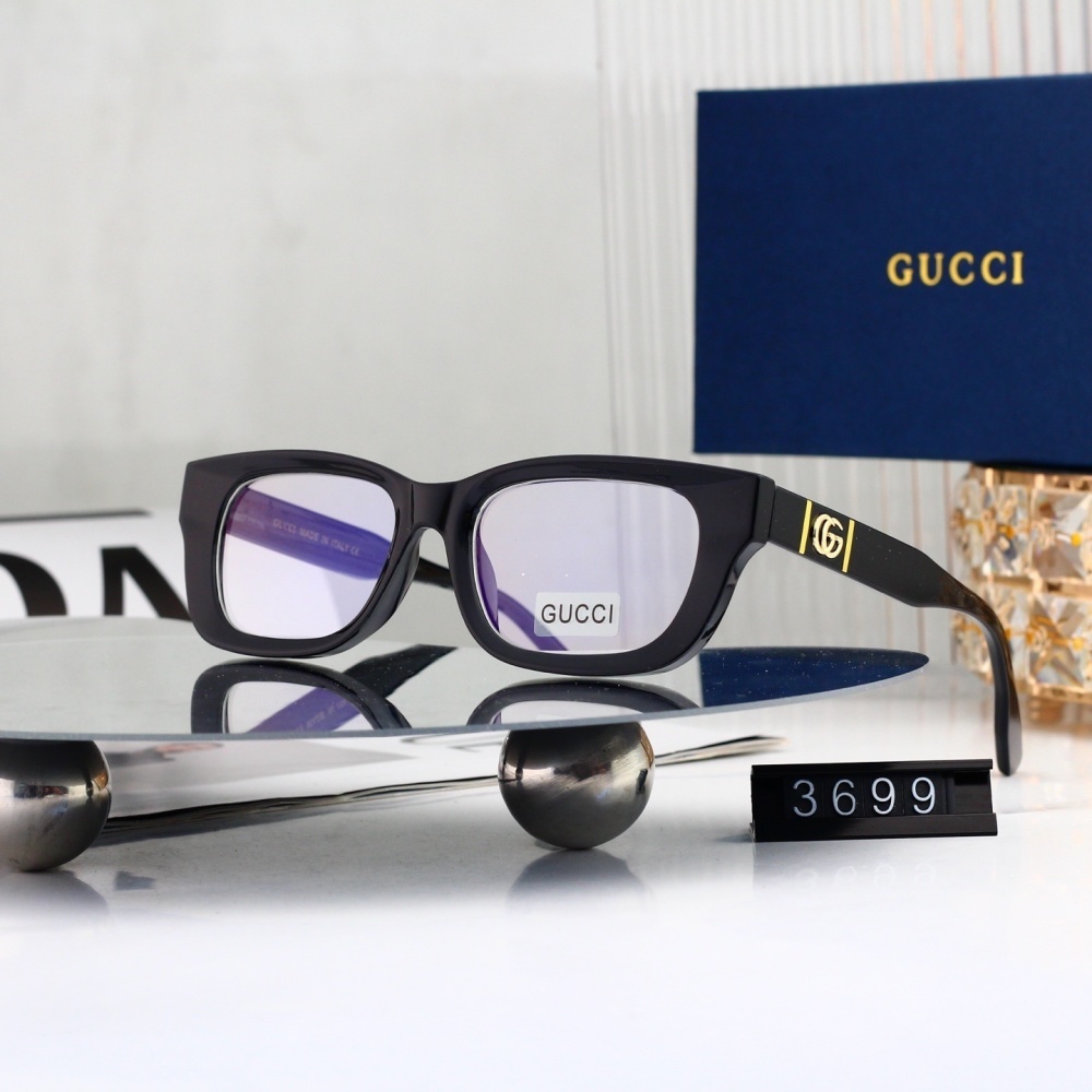 Gucci Interlocking G Accent Retro Square Eyeglasses 3699