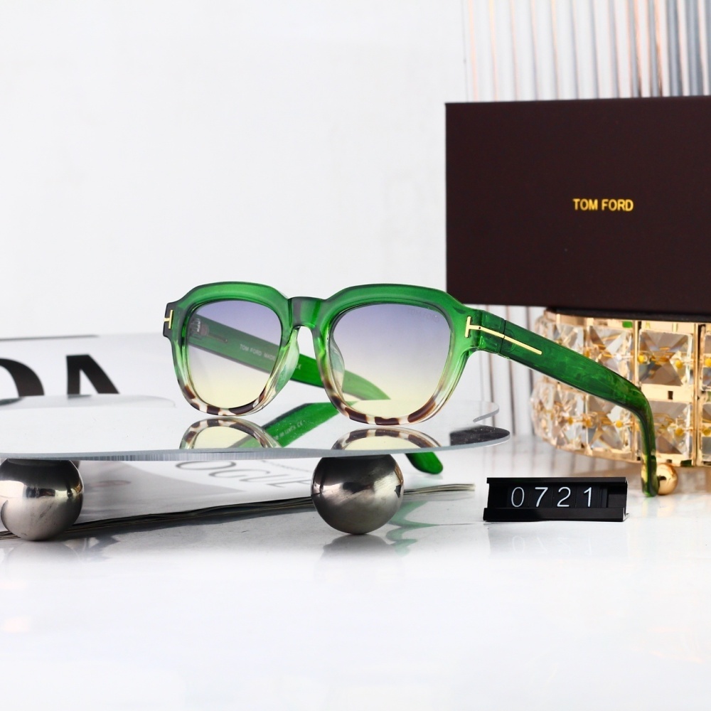 Tom Ford Signature T Accent Retro Square Eyeglasses 0721