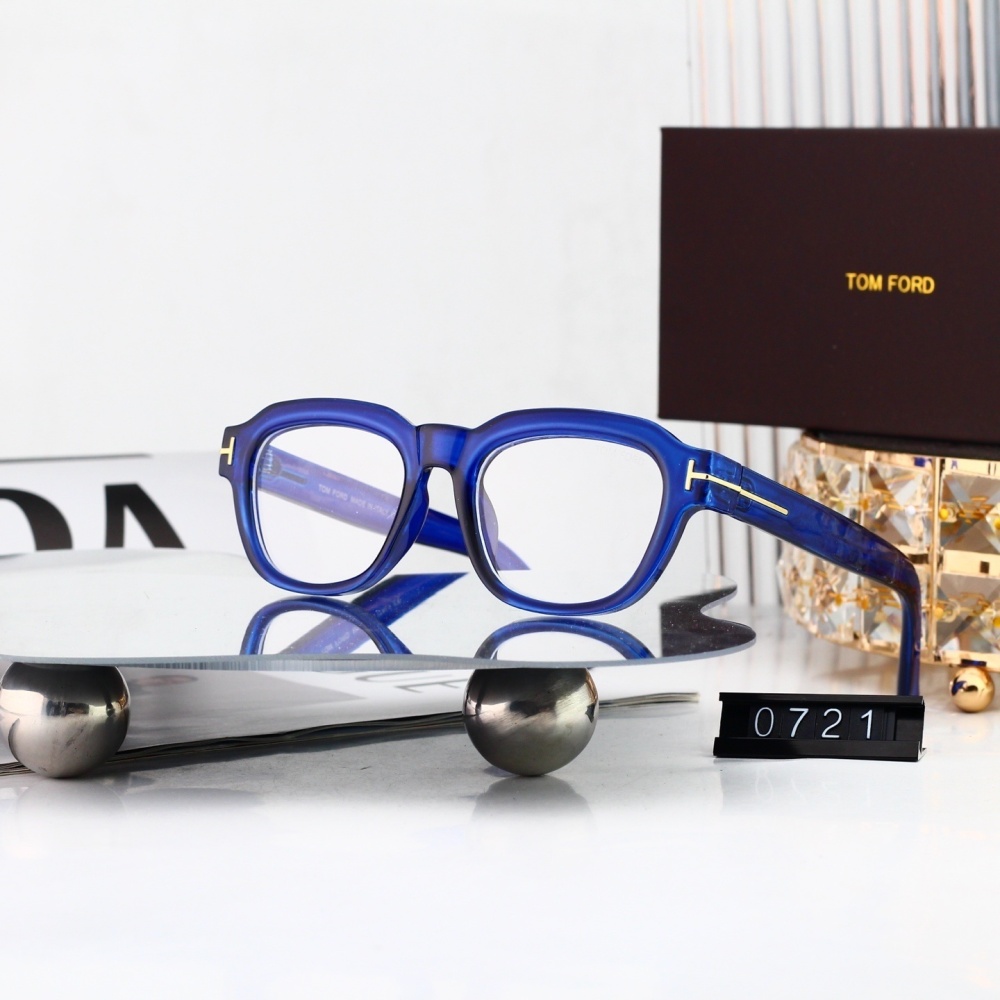 Tom Ford Signature T Accent Retro Square Eyeglasses 0721