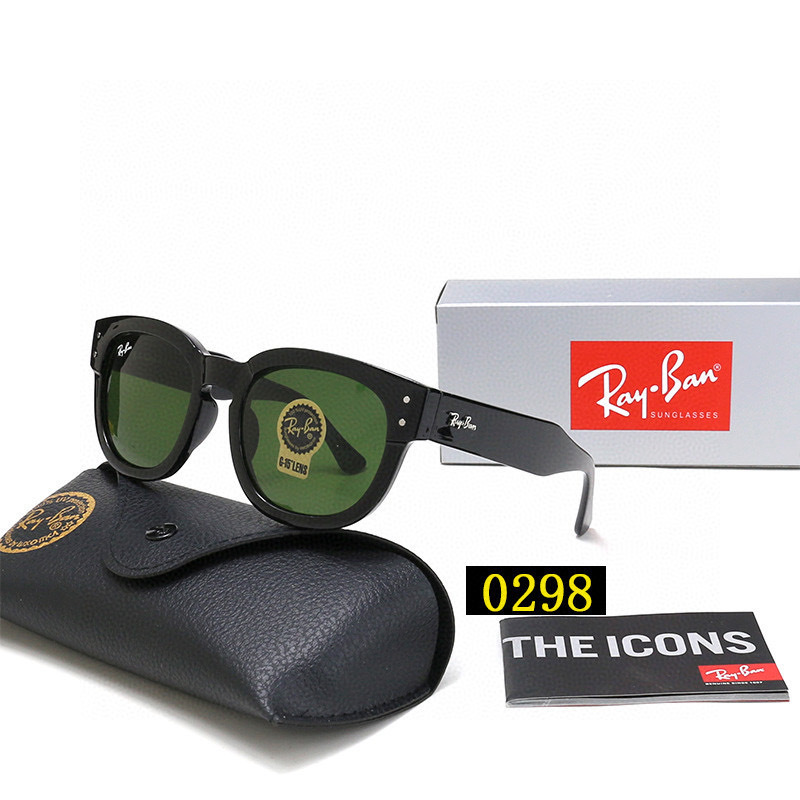 Ray-Ban Iconic Wayfarer Sunglasses for Men & Women 0298