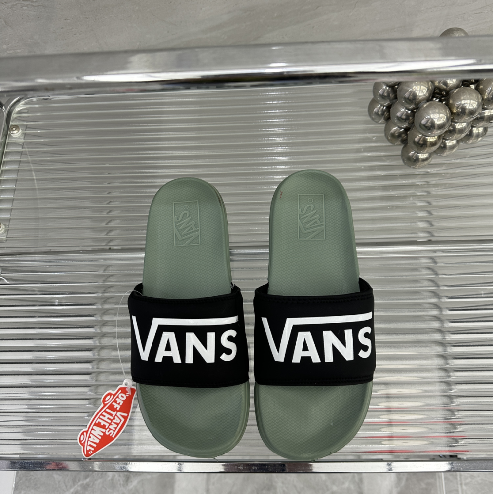 Nike / Jordan Brand Slide Sandal Collection