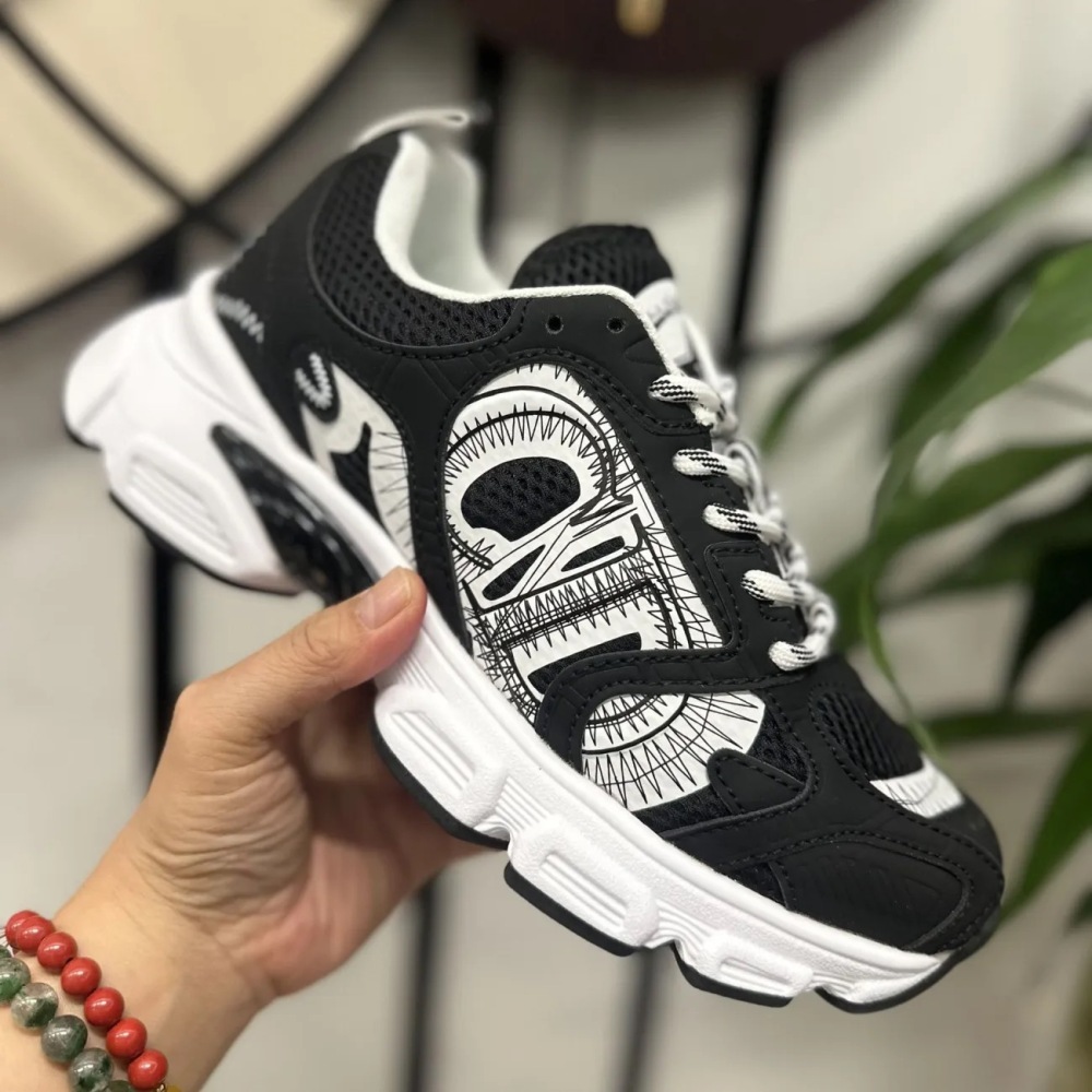 Dior Retro CD Logo Mesh Running Shoes
