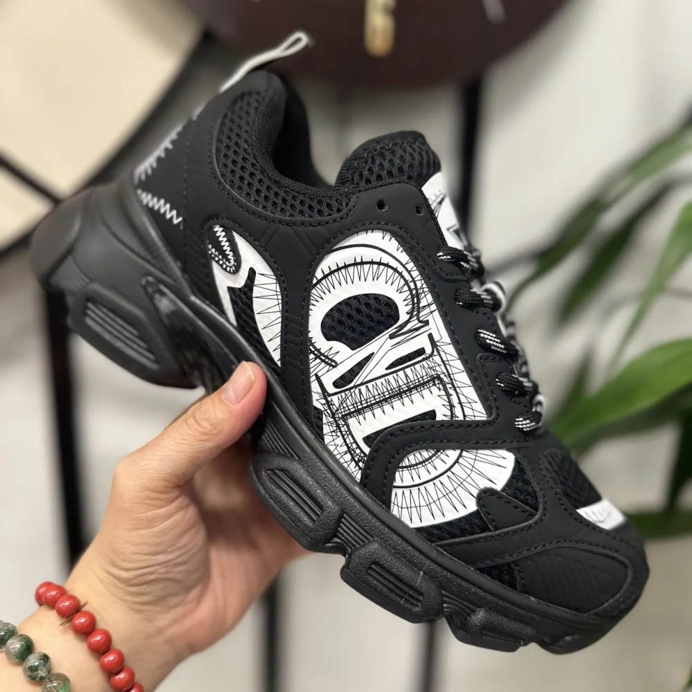 Dior Retro CD Logo Mesh Running Shoes