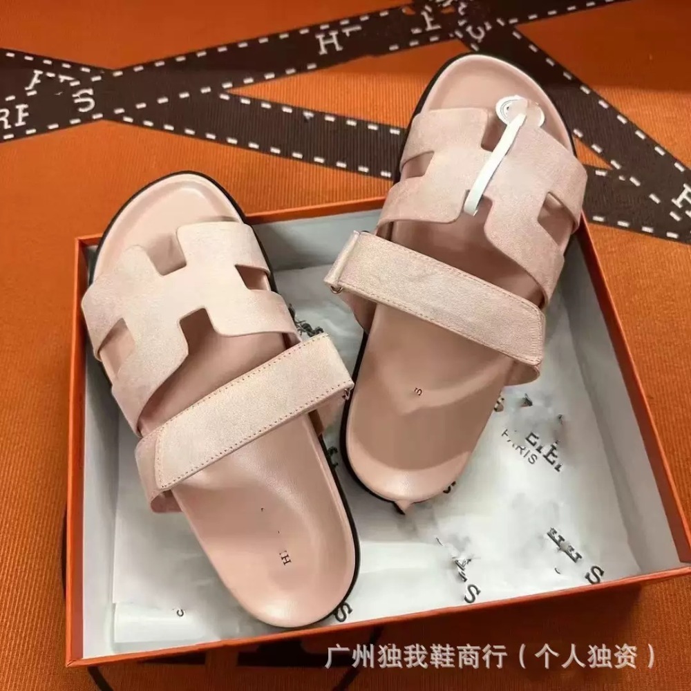 Hermès Unisex Chypre Sandals (Uncle Two Sandals)