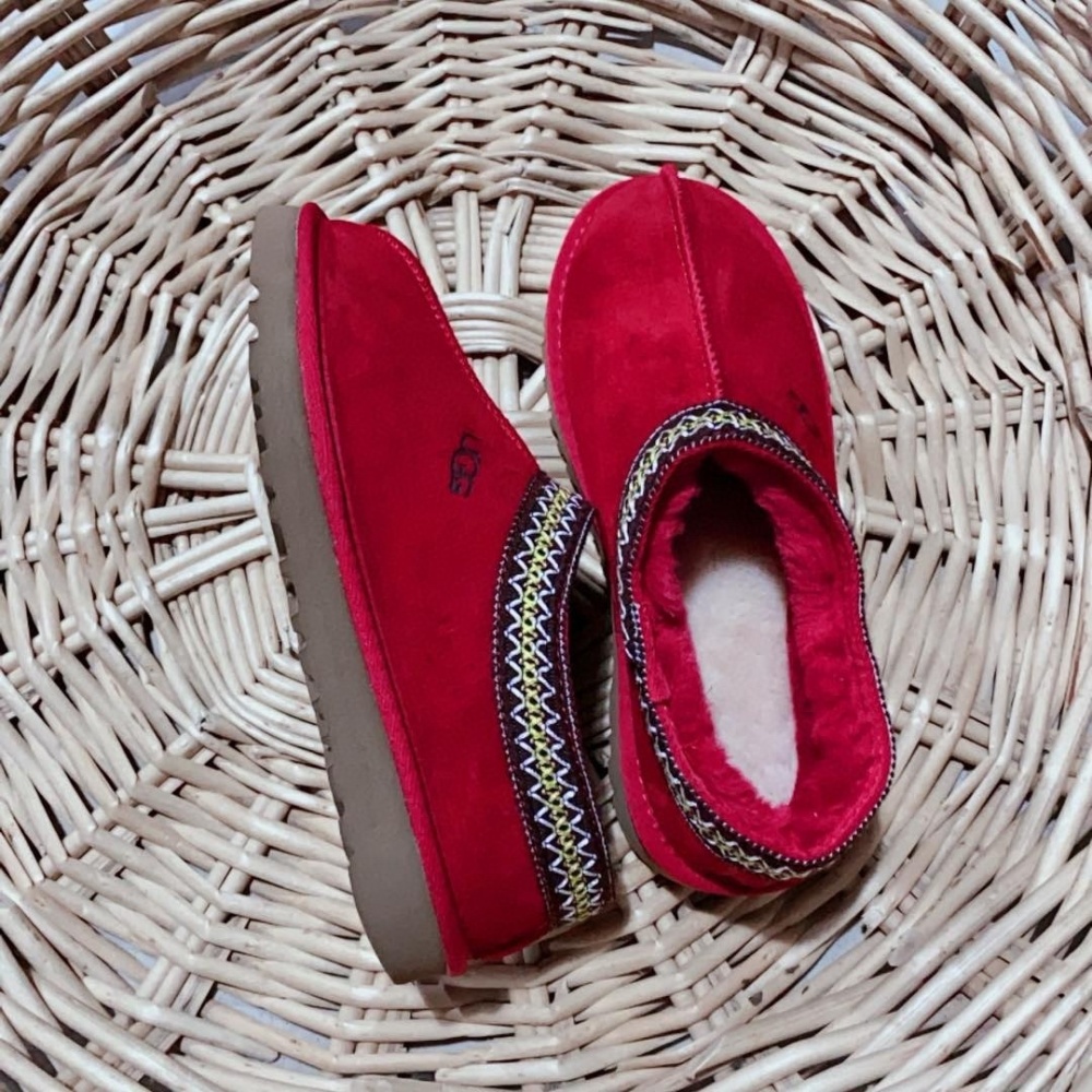 UGG Tasman Slippers Collection