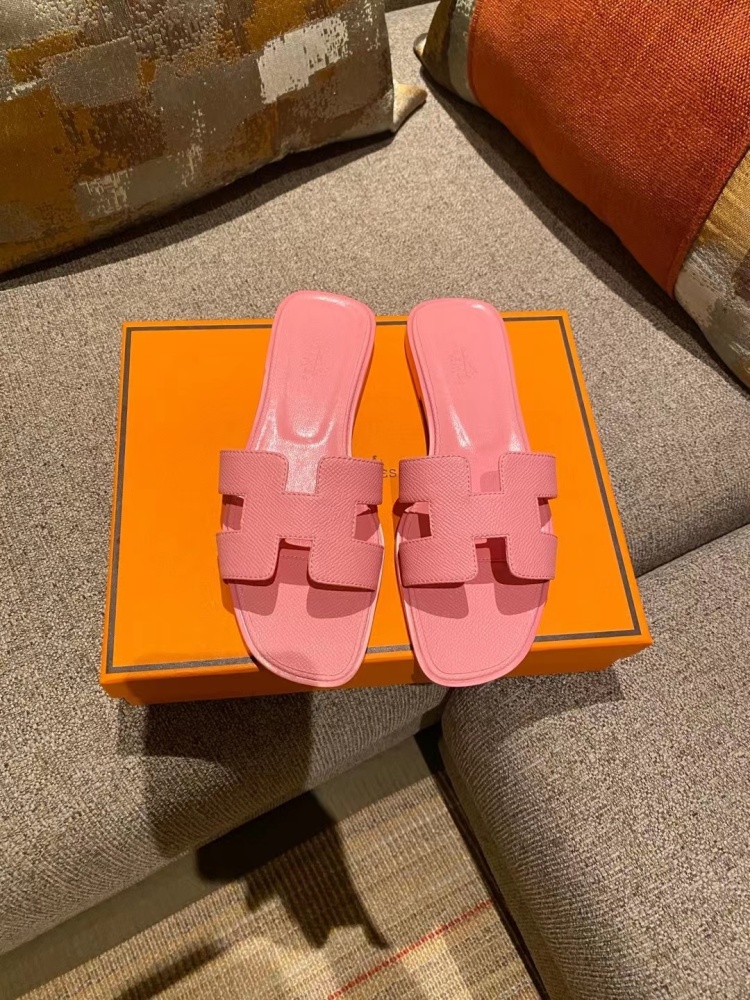 Hermès Oran Sandals Collection