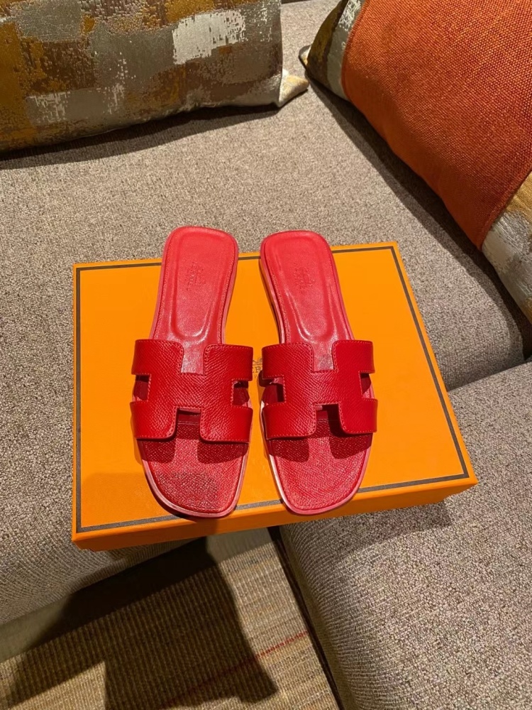 Hermès Oran Sandals Collection