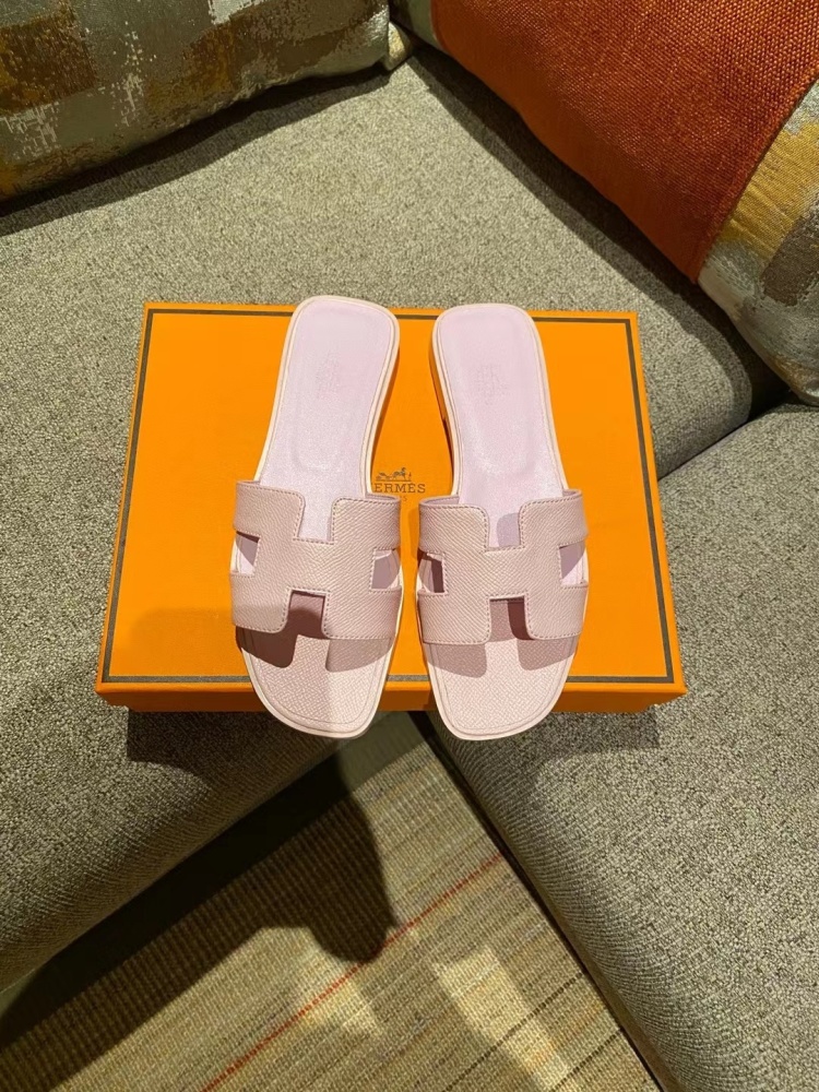 Hermès Oran Sandals Collection