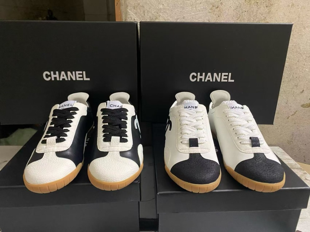 Chanel Two-Tone Leather Low-Top Sneakers