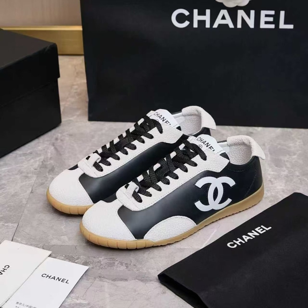 Chanel Two-Tone Leather Low-Top Sneakers