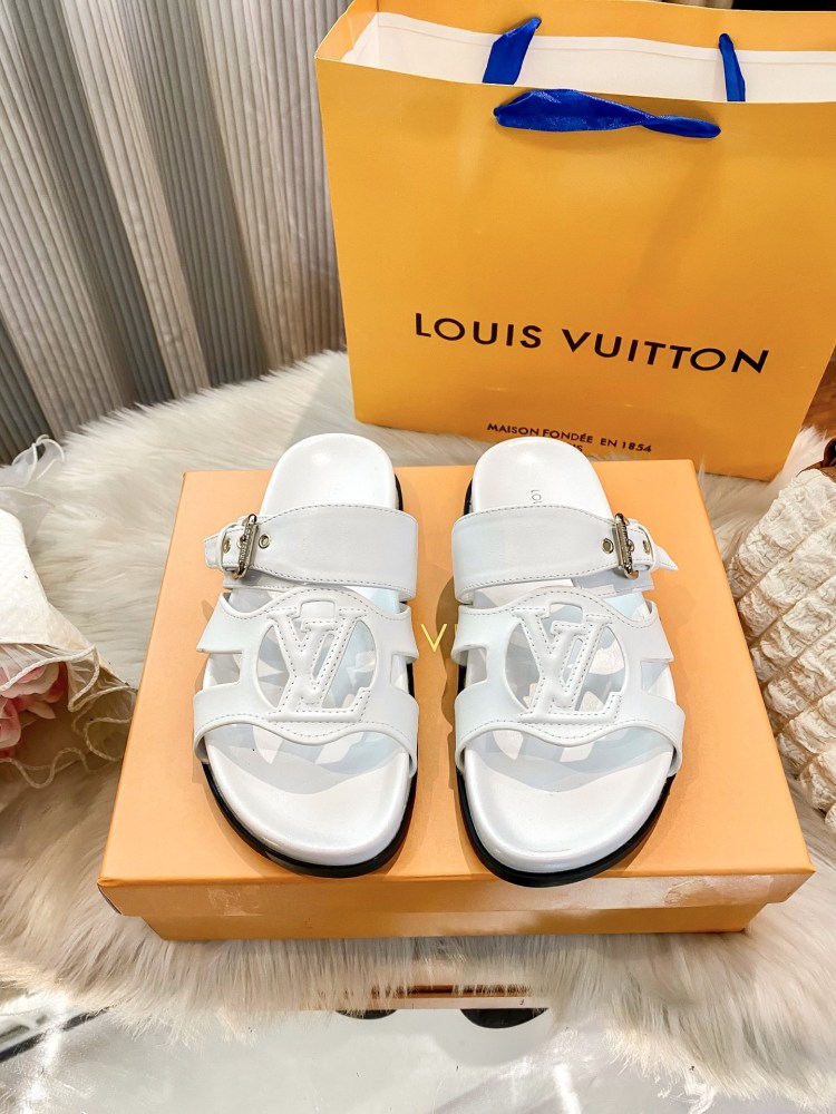 Louis Vuitton LV Cut-Out Flat Sandals