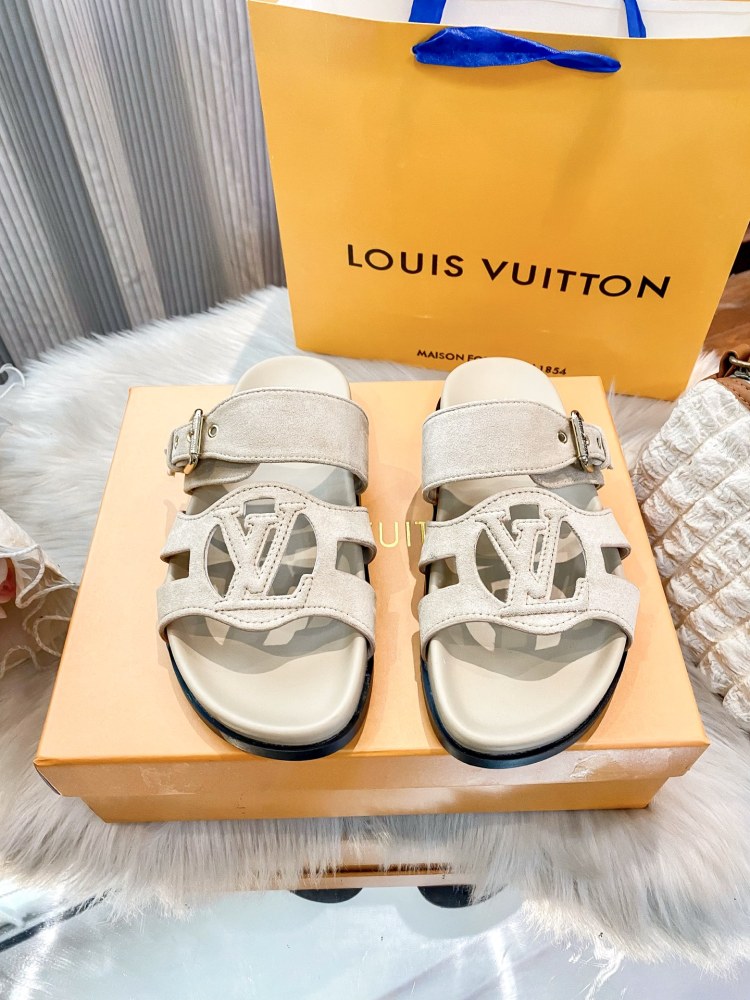 Louis Vuitton LV Cut-Out Flat Sandals