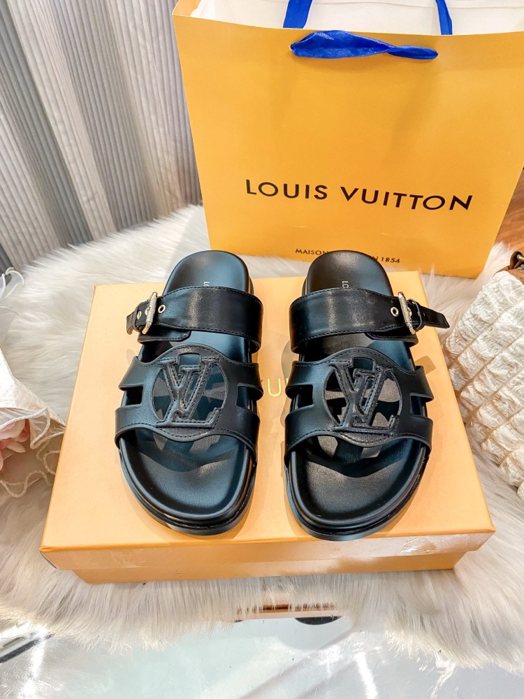Louis Vuitton LV Cut-Out Flat Sandals