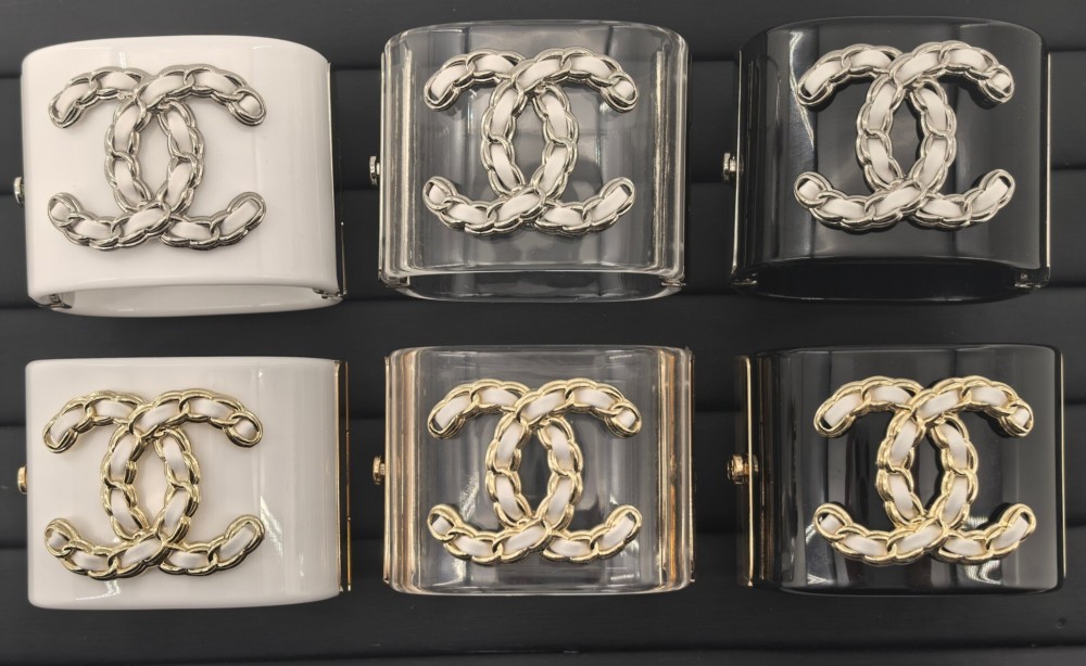 CHANEL Bracelet