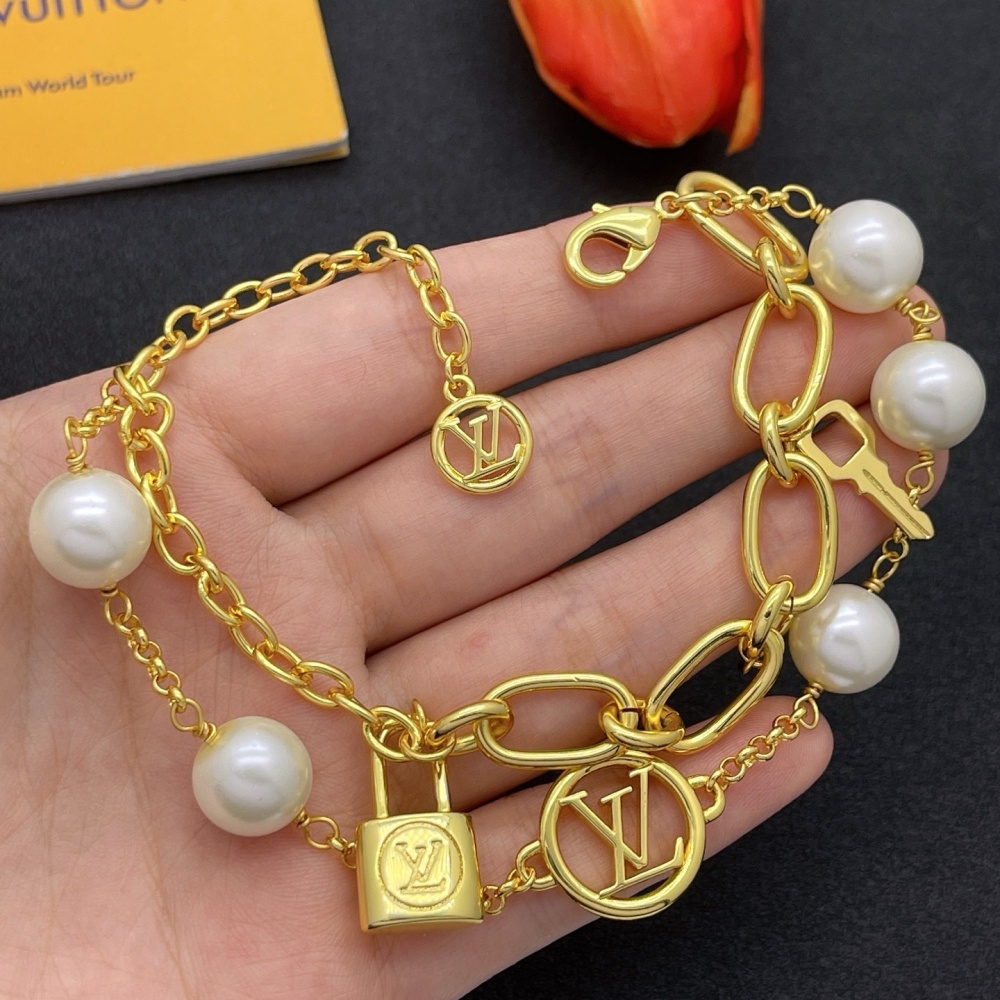 LV bracelet