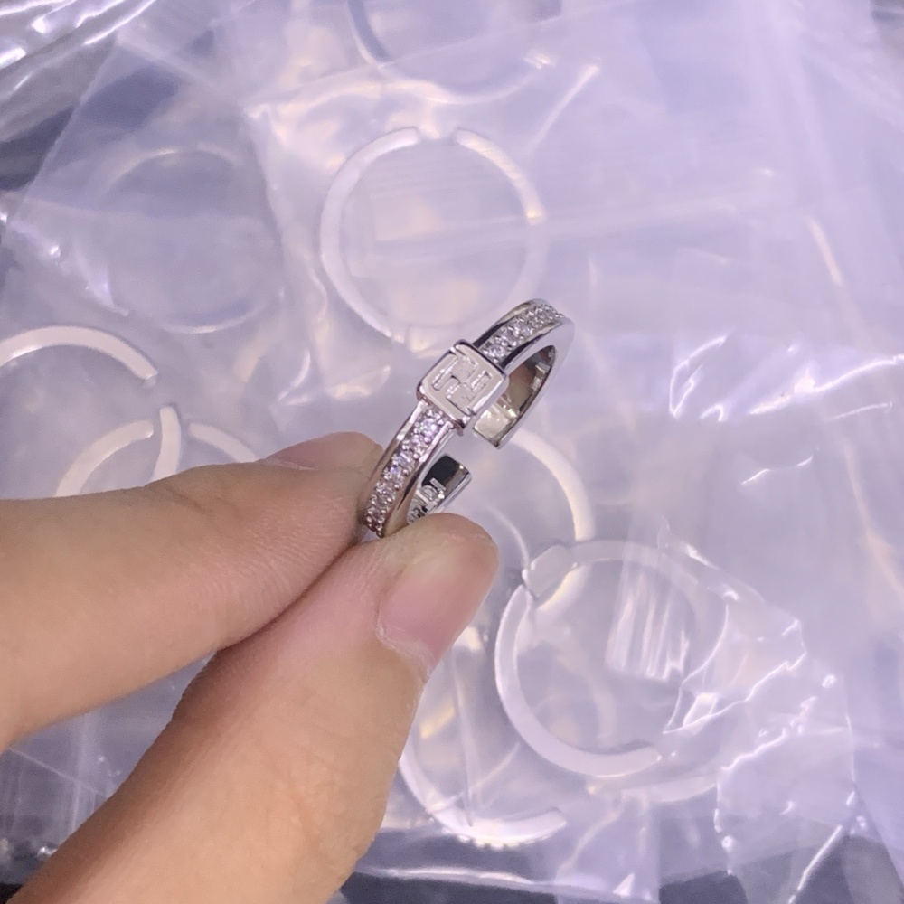 FENDI Ring