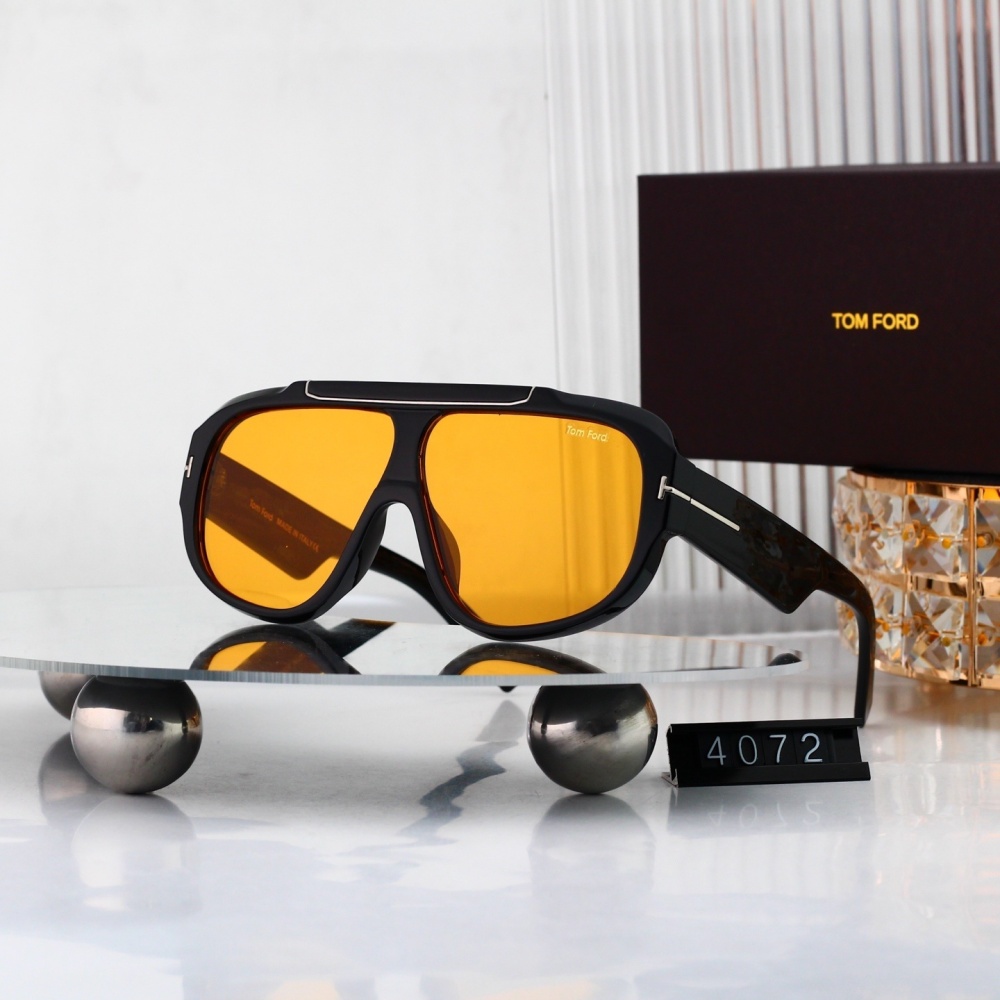 Tom Ford Sunglasses 1640720