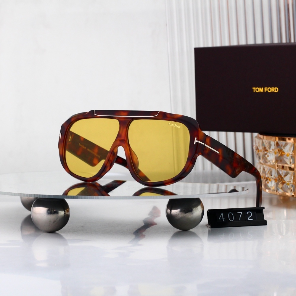 Tom Ford Sunglasses 1640720