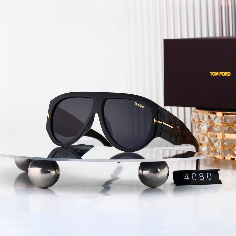 Tom Ford Sunglasses 16408020