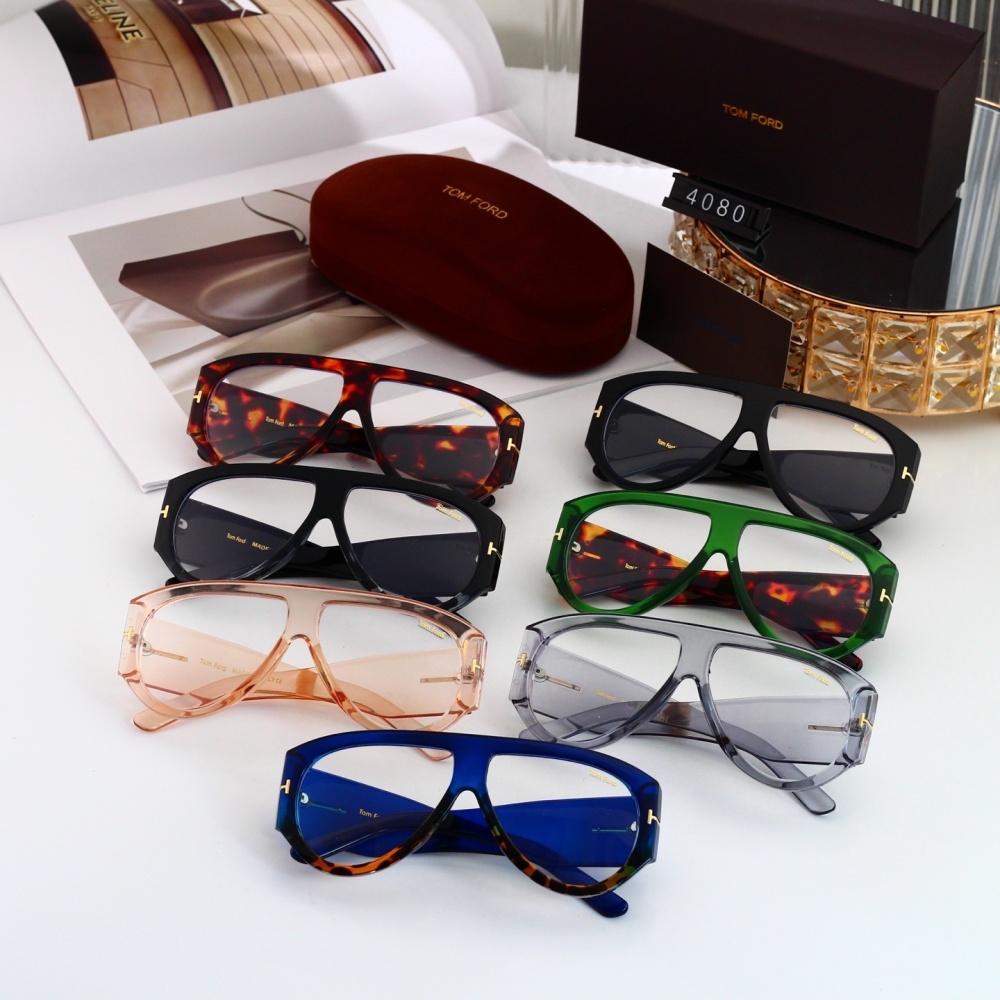 Tom Ford Sunglasses 16408020