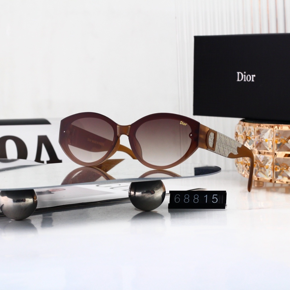Dior Sunglasses 16881520