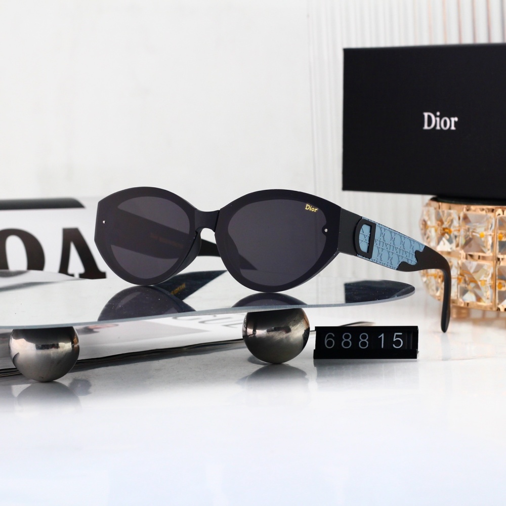 Dior Sunglasses 16881520