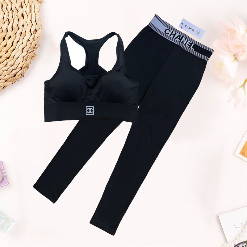 Gucci、YSL、Dior、Chanel Yoga Wear