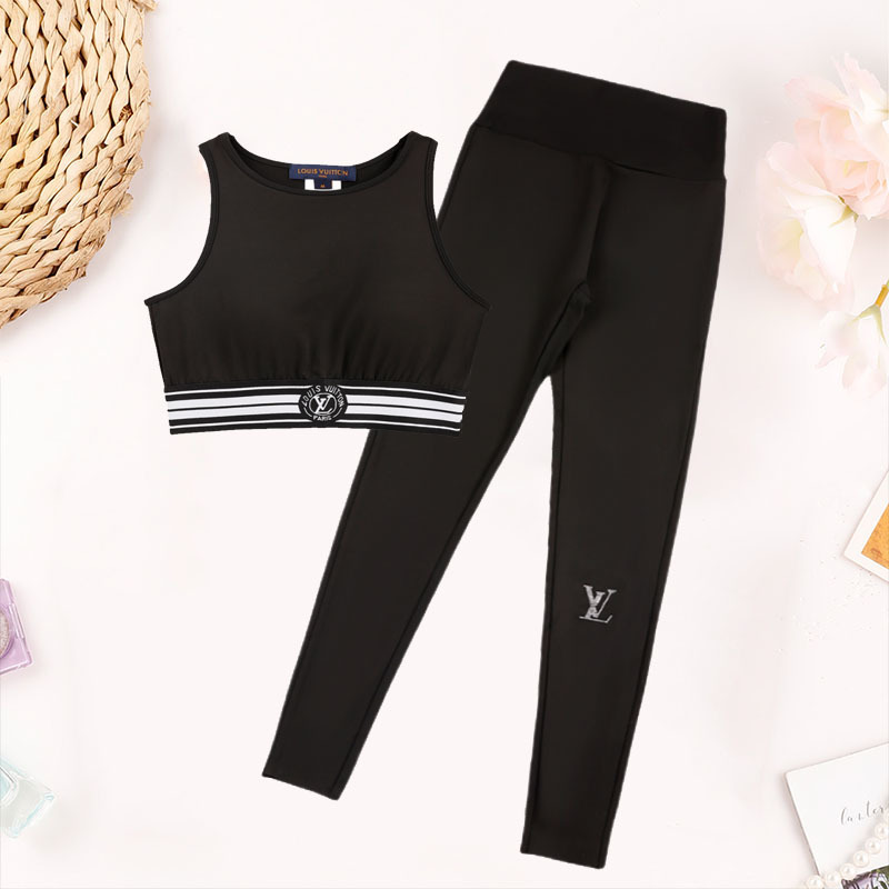 LV、YSL、PRADA、Chanel Yoga Wear