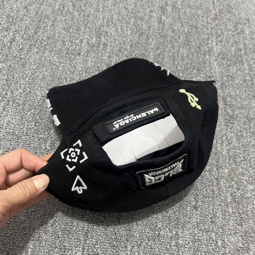 Balenciaga Unisex Baseball Caps 2