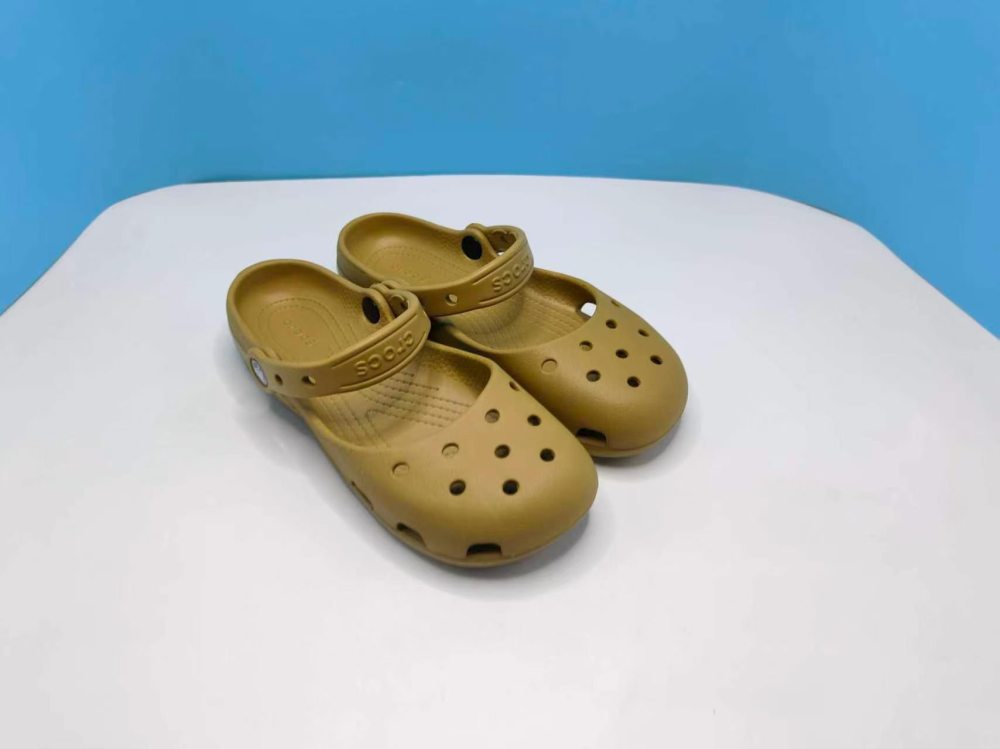 Crocs x Disney·Pixar Cars Classic Clog Kids/Men's, Women's, and Children's Footwear