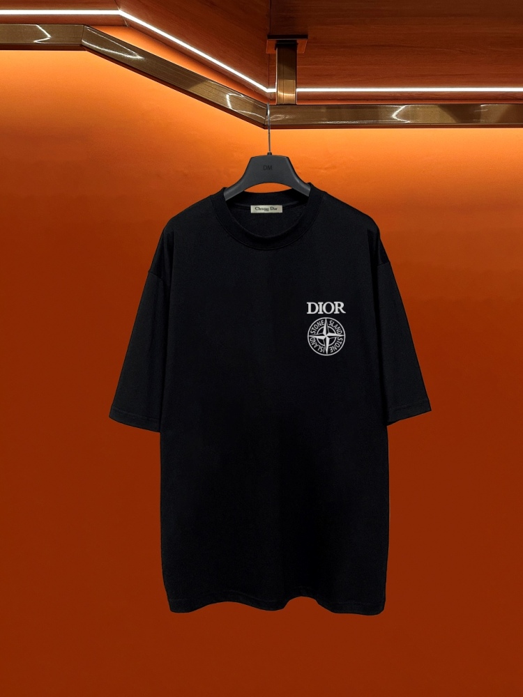 Dior Men's & Women's T-Shirts 2