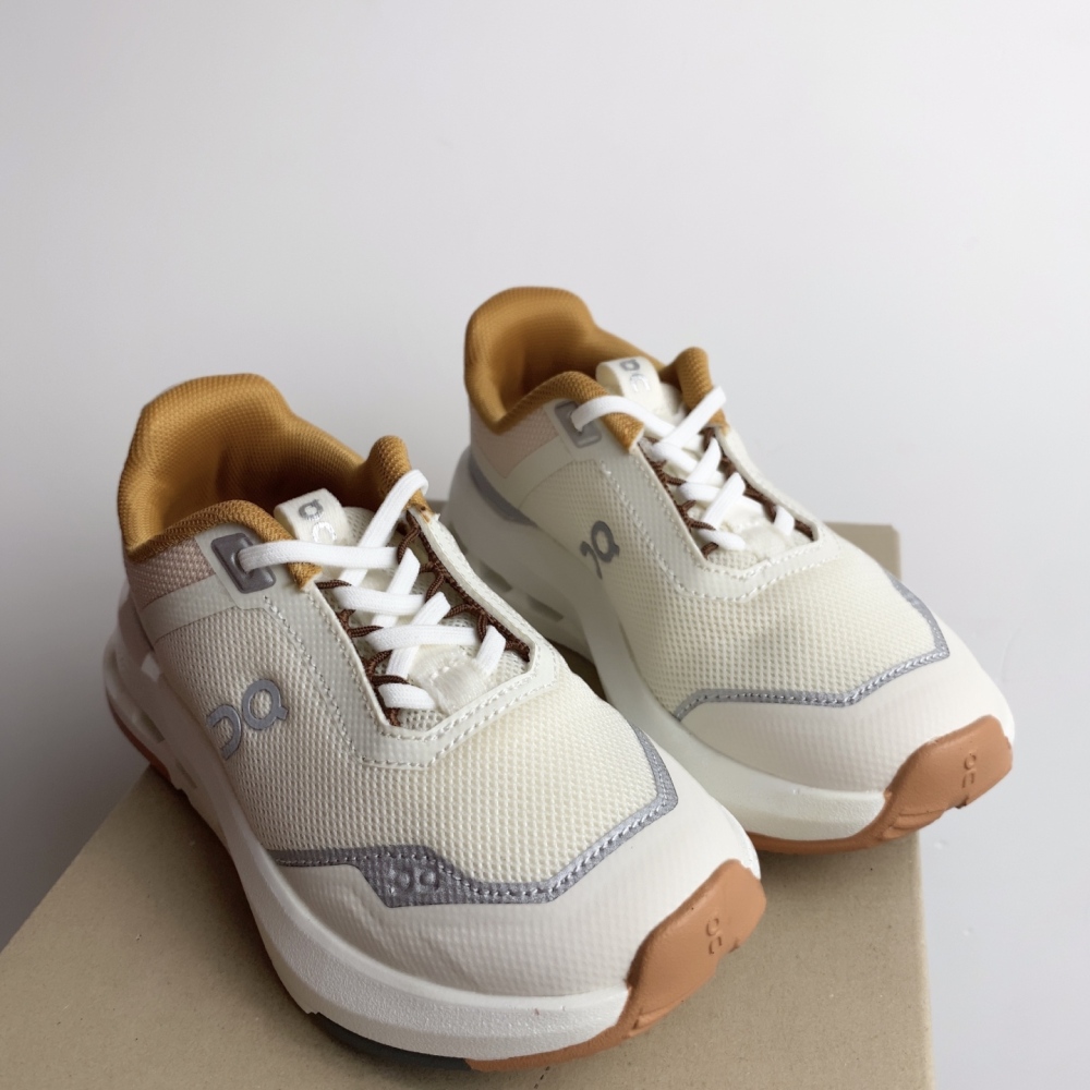 On Cloud nova Children’s Shoes