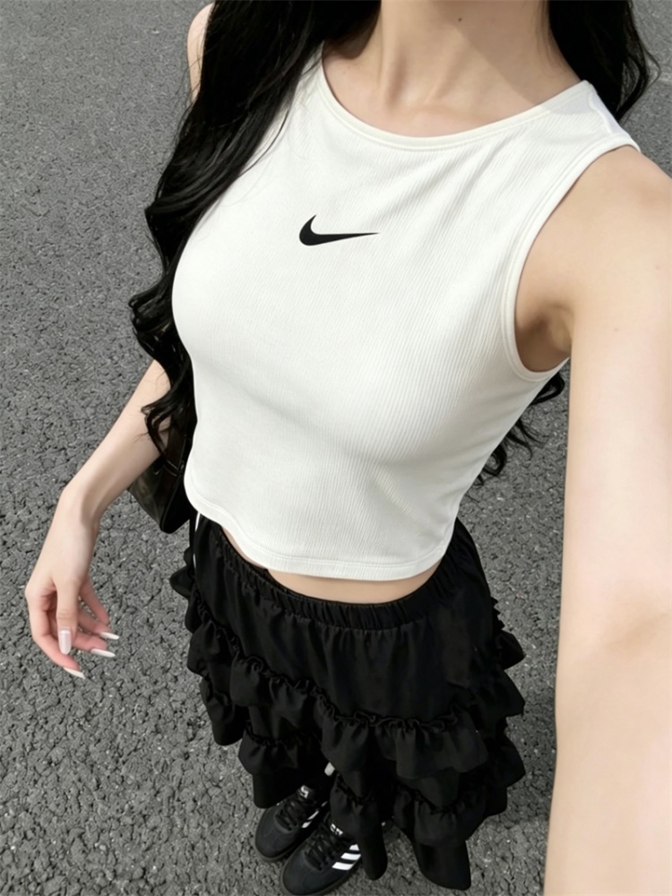 Nike Women's embroidered vest