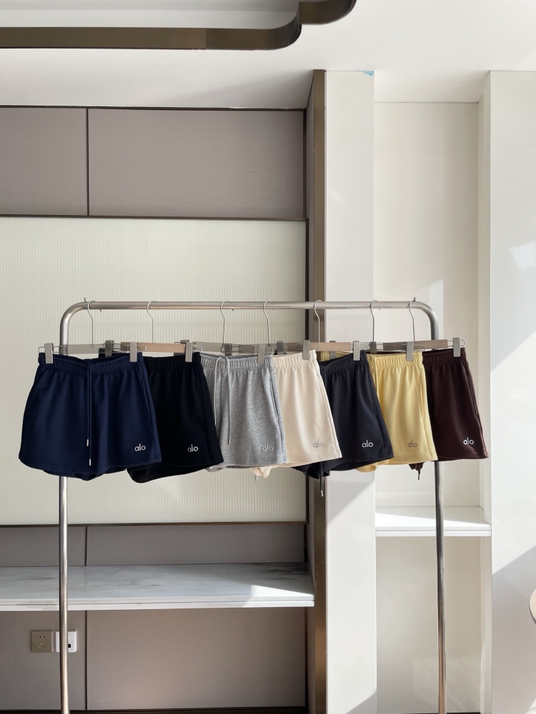 alo Bright Label Casual Terry Cotton Shorts