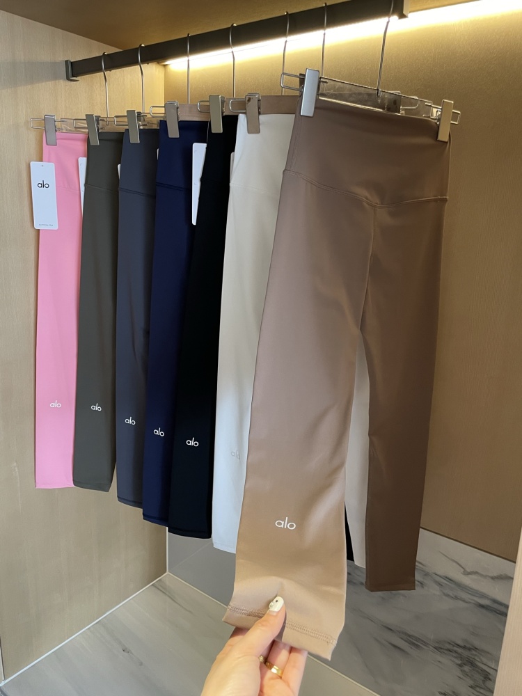 ALO Classic Leggings