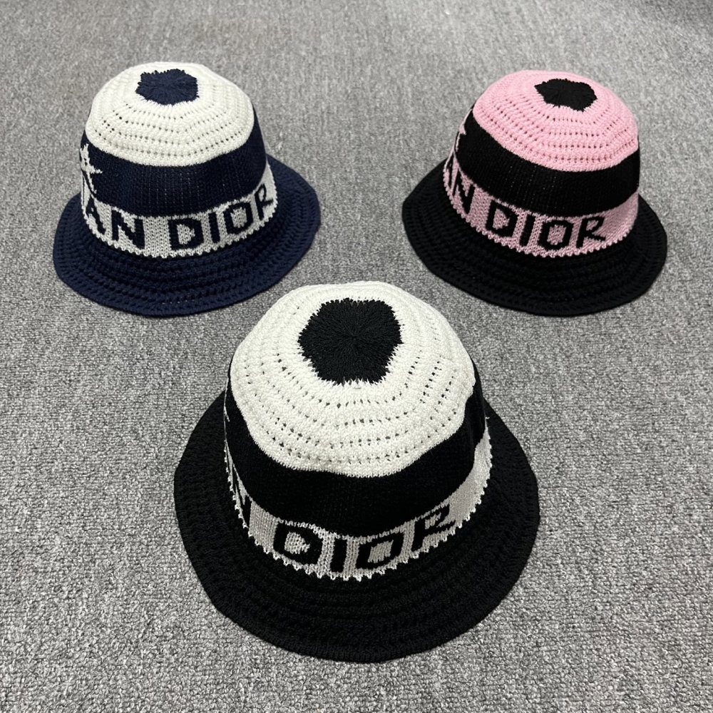 New Dior bucket hat