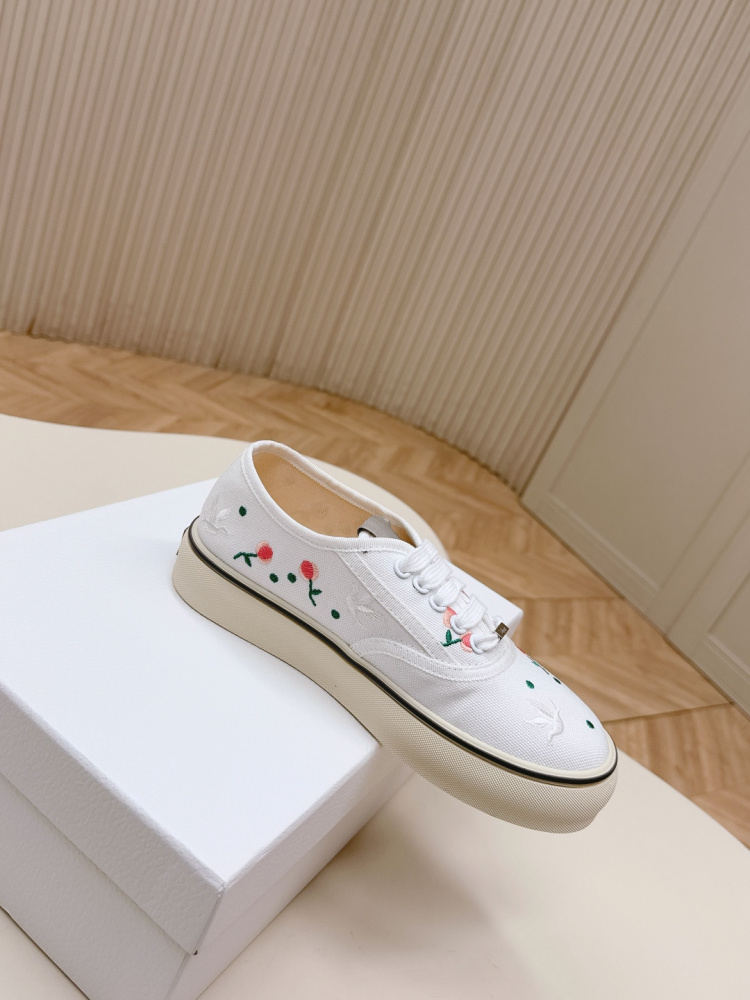 Dior Saltwind Series Retro Casual Skate-Style Sneakers