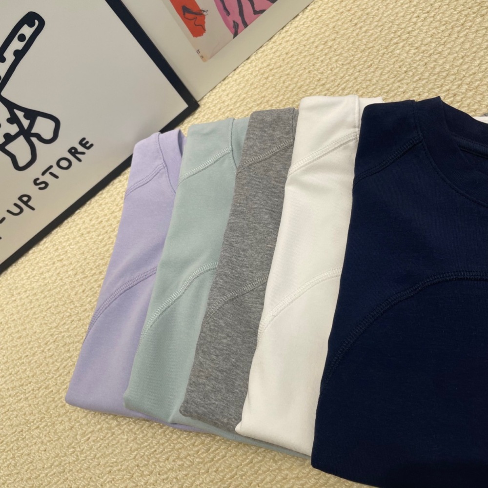 Alo T-shirt