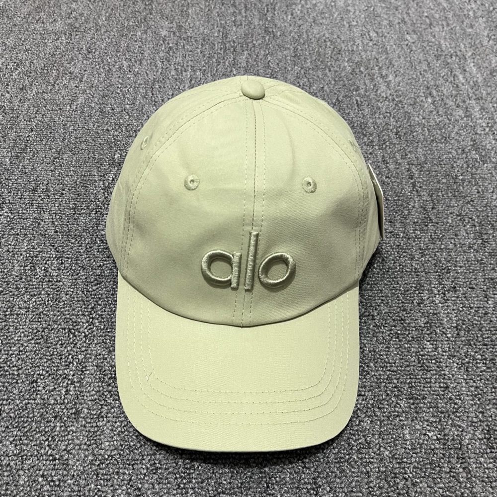 Trending Alo Yoga Baseball Caps for Men and Women