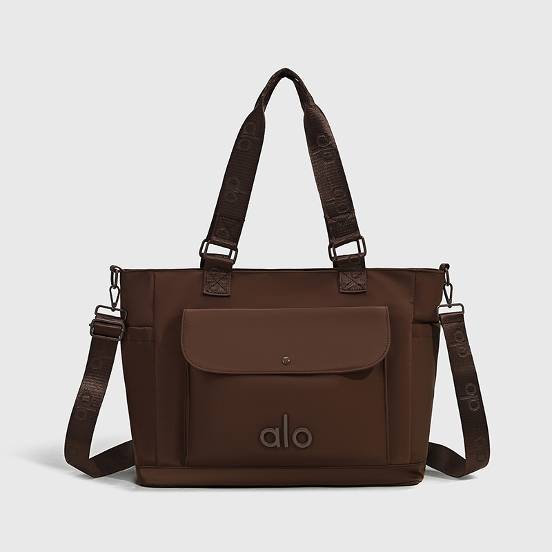 ALO Yoga Versatile Athleisure Tote Bag