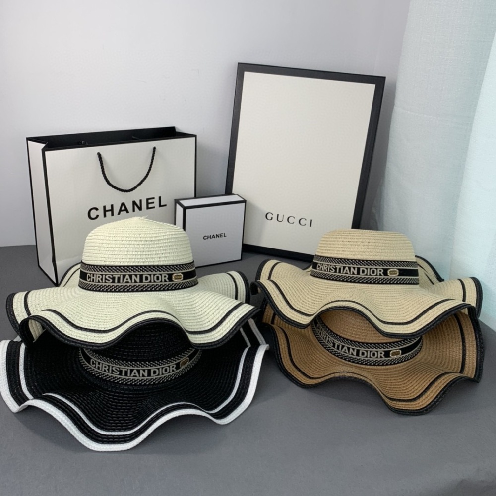 Dior caps